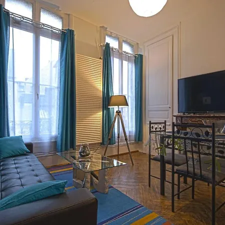Appthome 2 - F2 40 M2 Hyper Centre + Wifi + Netflix * Elbeuf