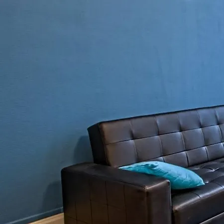Appthome 2 - F2 40 M2 Hyper Centre + Wifi + Netflix